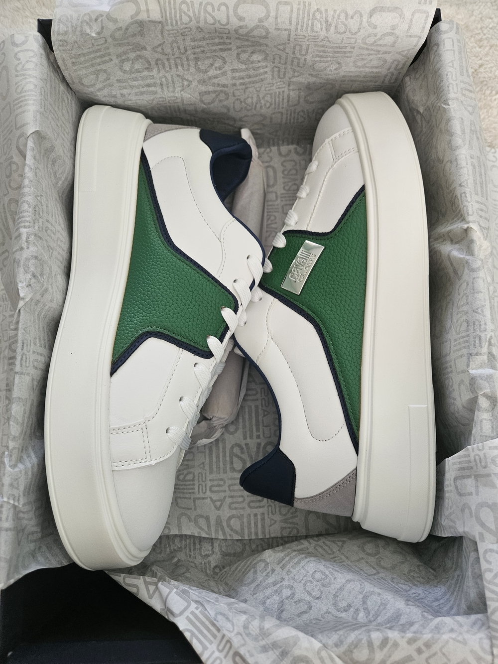 NWT Roberto Cavalli Metal Logo Low Top Sneaker Men Size 10 Green White Luxury - Picture 6 of 12